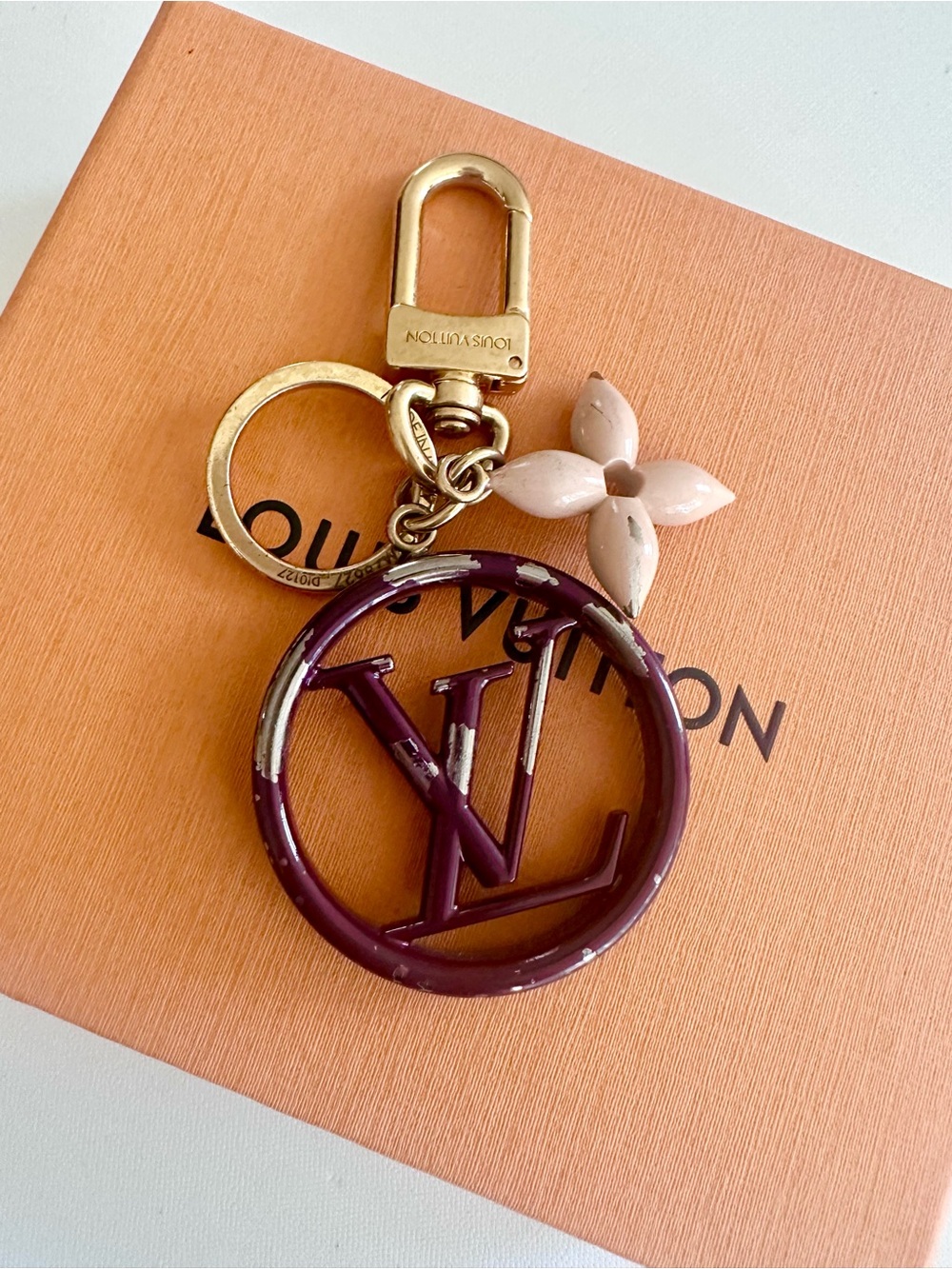 Louis Vuitton LV Circle Key Ring Bag Charm